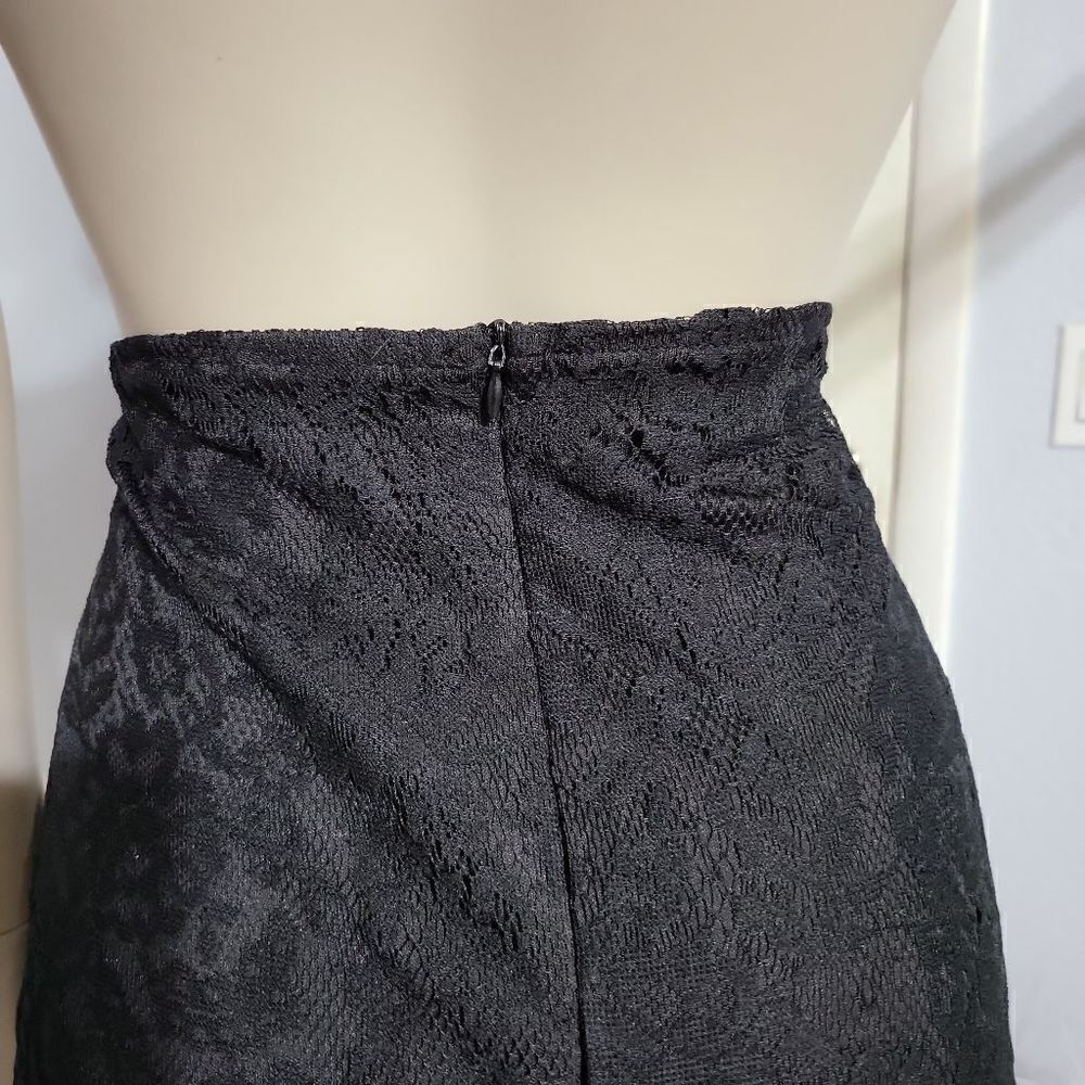 Lace Halter Top  - Picture 4 of 4